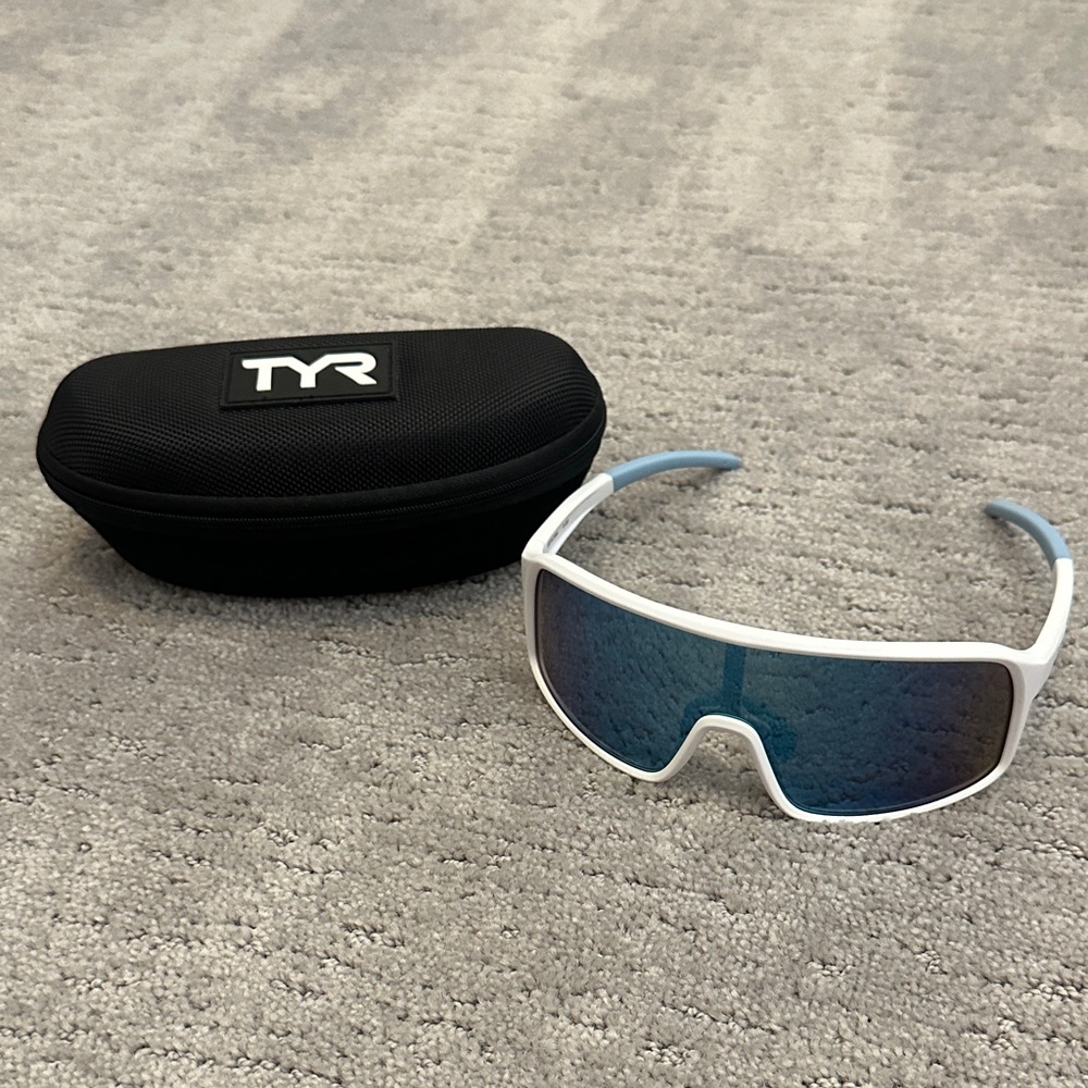 NWOT TYR White Frame Sunglasses with Blue Lenses.